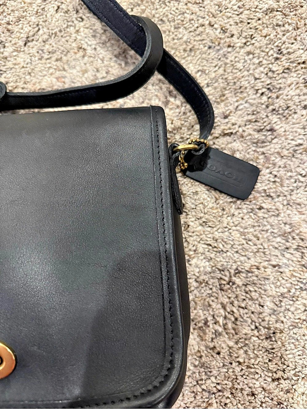 Coach Court Bag Black Leather Crossbody Bag - Picture 4 of 6